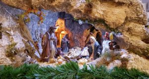Tradición de montar el belén de Navidad en comarcas de Alcoy y Ontinyent